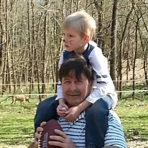 Meet your Posher, Larry